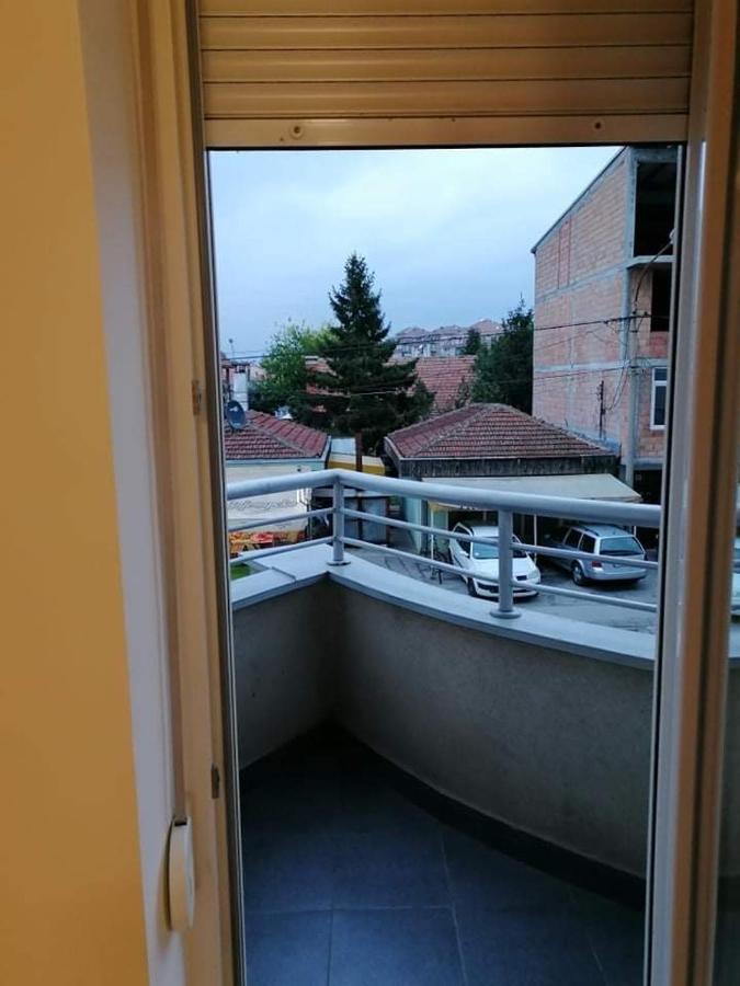 Dobi Apartmani Wing Ягодина Екстериор снимка